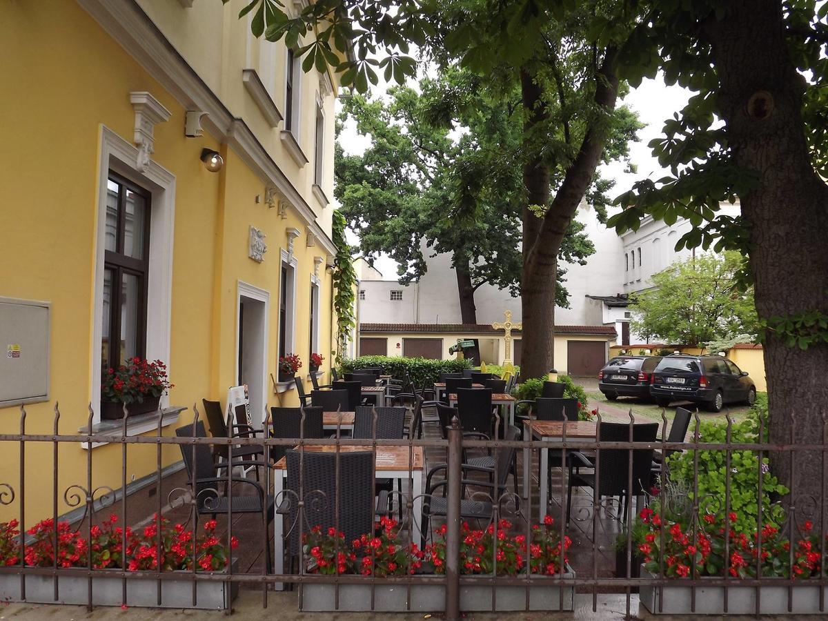Hotel Zlaty Kriz Teplitz Exterior foto