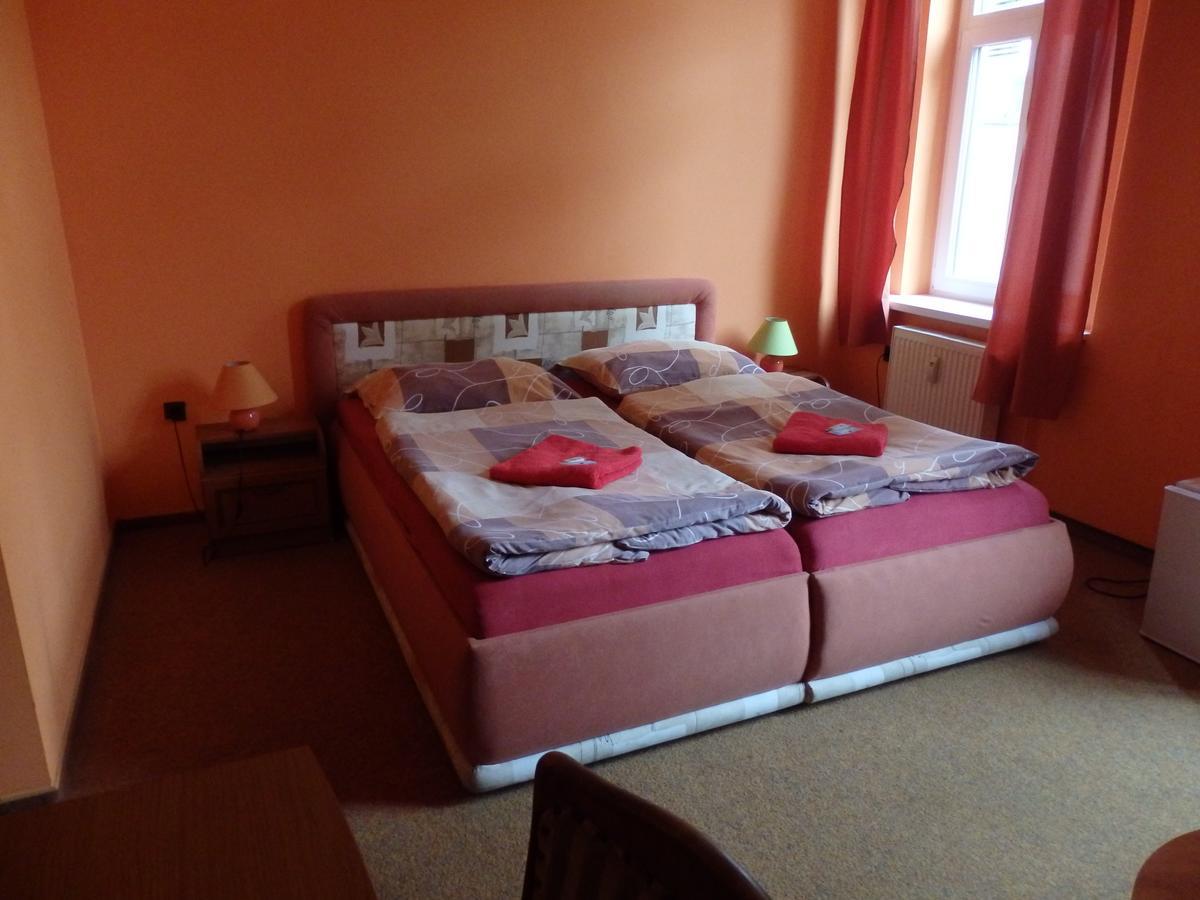 Hotel Zlaty Kriz Teplitz Exterior foto